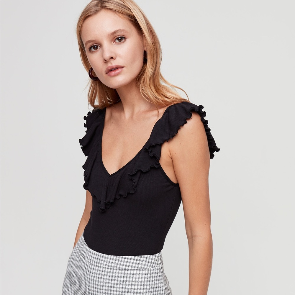 NWT aritzia wilfred ruffle tank top bodysuit xs/0
